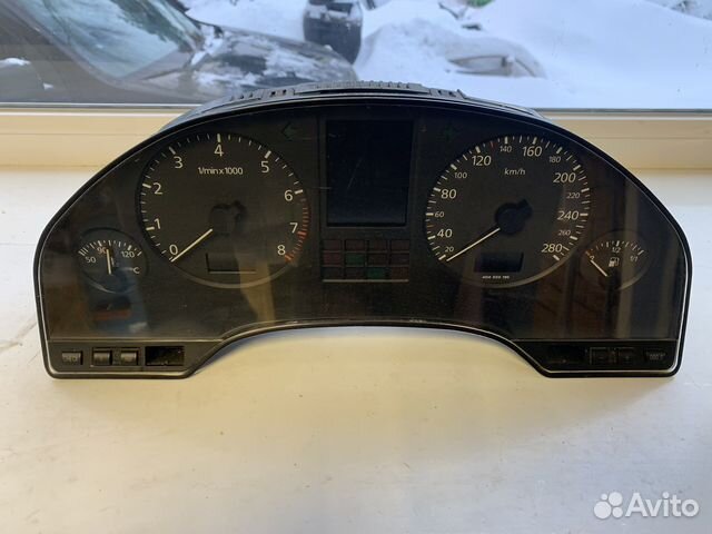 Панель приборов Ауди а8 d2