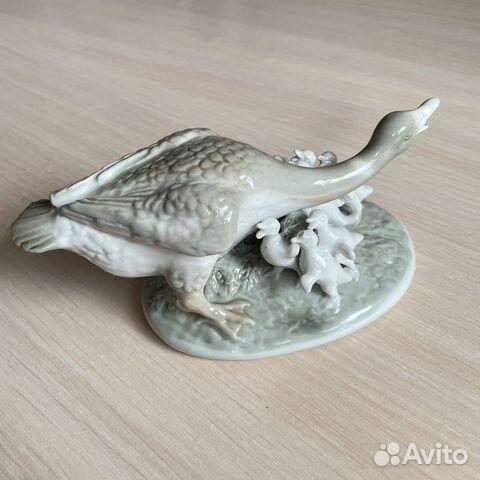 Статуэтка Гусиный переполох. Дулево. Сотников А.Г