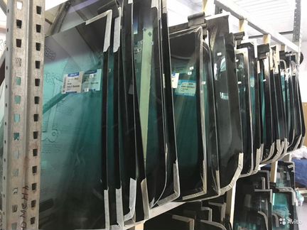 Лобовое стекло Toyota Mark II (RX100)