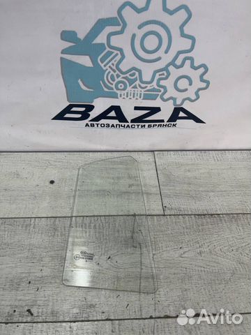 Форточка задней правой двери Kia Rio 4 X-Line