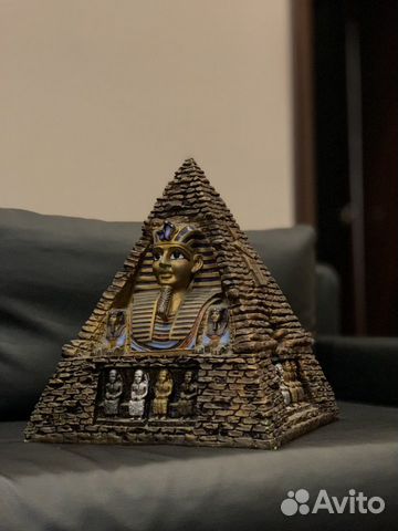 Пирамида большая