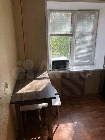 3-к. квартира, 60 м², 3/5 эт.