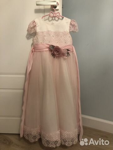 Платье праздничное