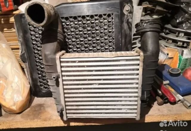 Радиатор интеркуллера Volkswagen touareg