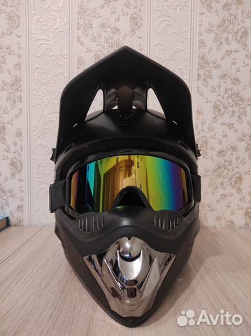 Новый кроссовый шлем