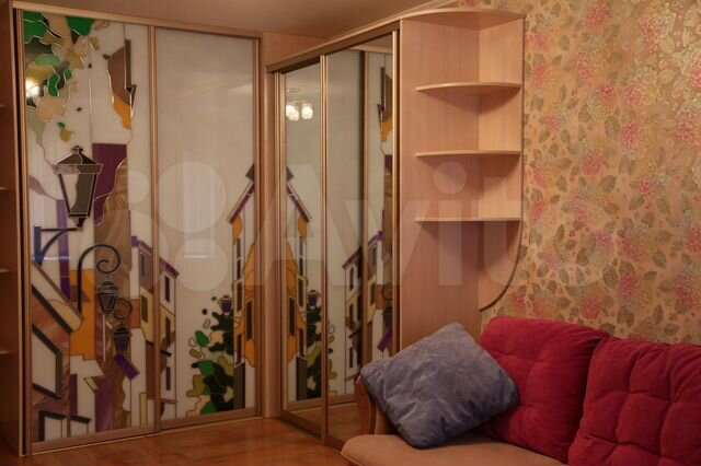 2-к. квартира, 77 м², 4/9 эт.