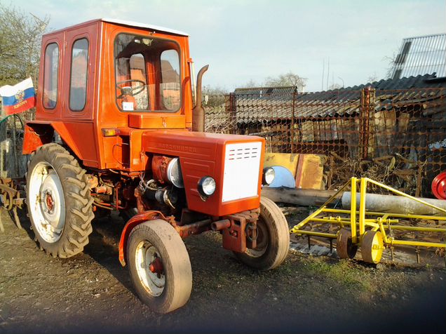 трактор универсал 2 втз. трактор рославль. трактор втз универсал. мощность двигателя джон дир трактор. паровой трактор джон дир.