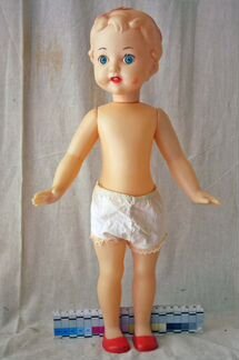 Днепропетровская рельефная кукла СССР