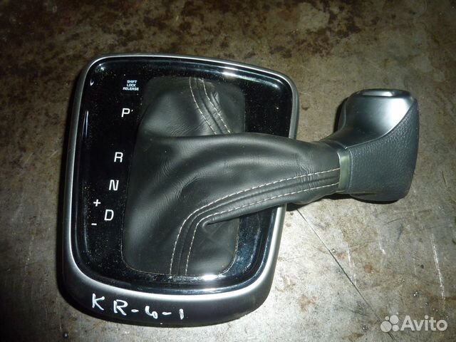 Ручка кулисы АКПП Kia Rio 4 чехол АКПП