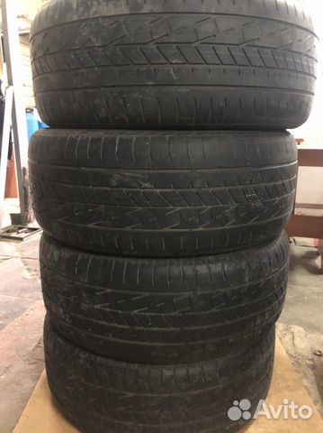 Goodyear Excellence 255/45 R20