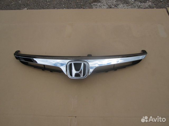 Решётка радиатора аналог Honda Civic 8 4D дорест