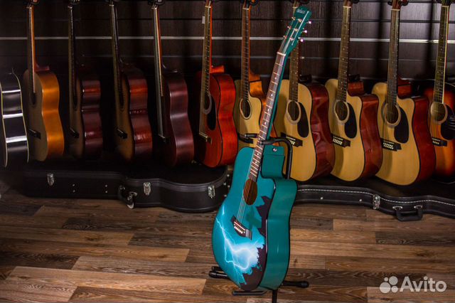 Акустическая гитара Belucci + Аксессуары