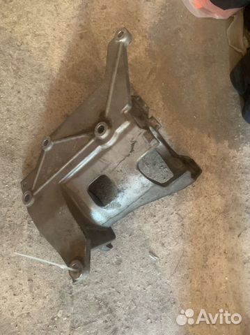 Кронштейн привода