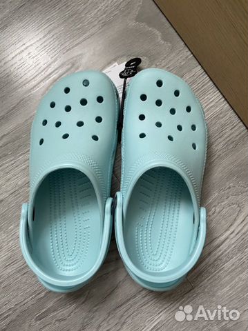 Crocs женские новые