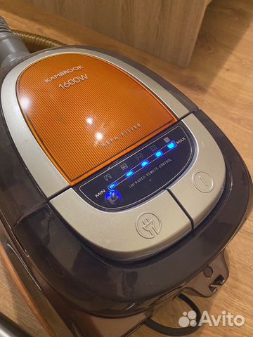 Пылесос с контейнером для пыли kambrook 1600w