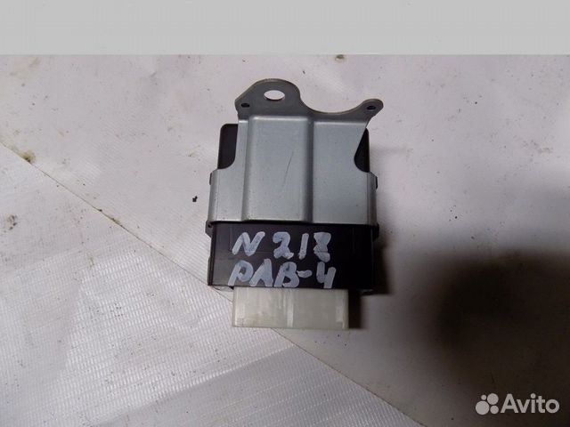 Реле стеклоочистителей RAV 4 2006-2013