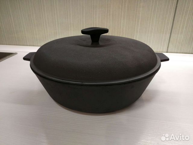 Чугунная жаровня и кастрюля марки Syton