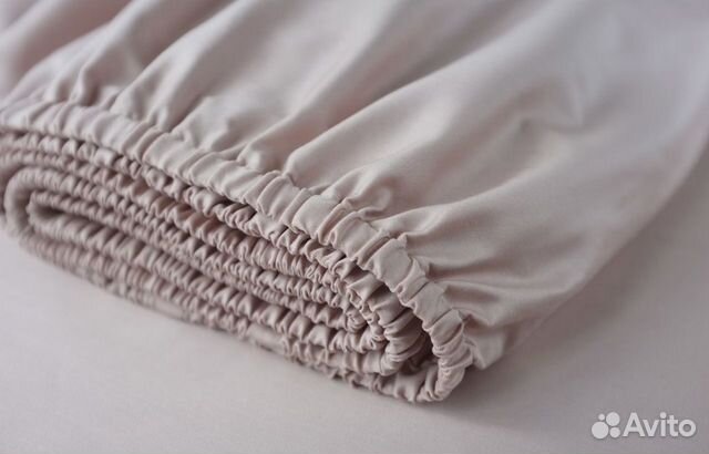 Простынь на резинке детская новая