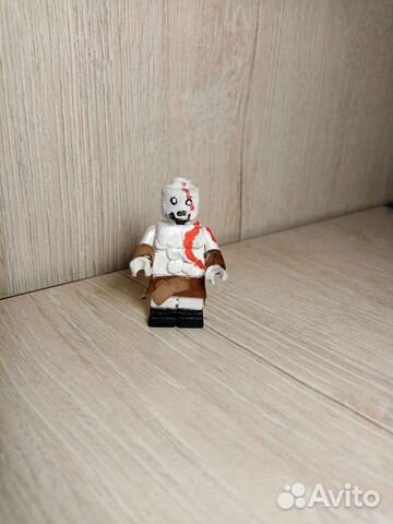 Кастомная минифигурка лего : Кратос