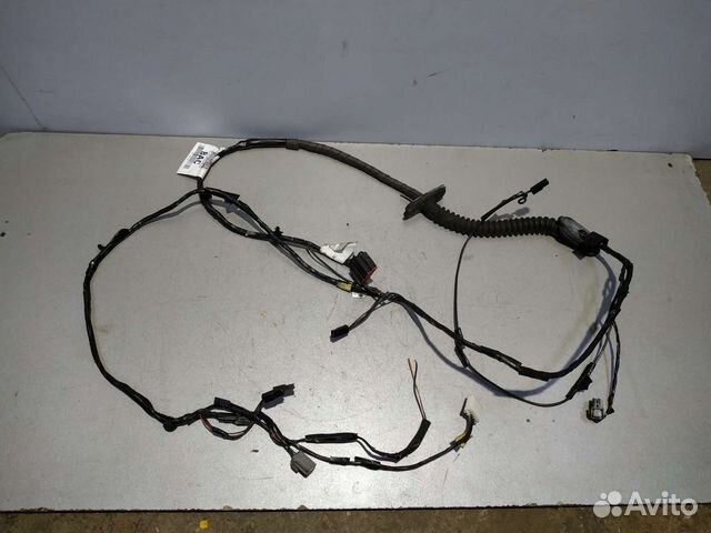 Проводка пятой двери универсал Форд Фокус 2