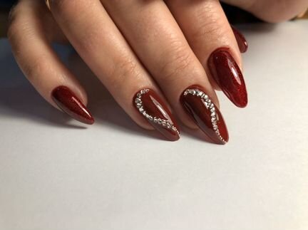 Маникюр,наращивание ногтей