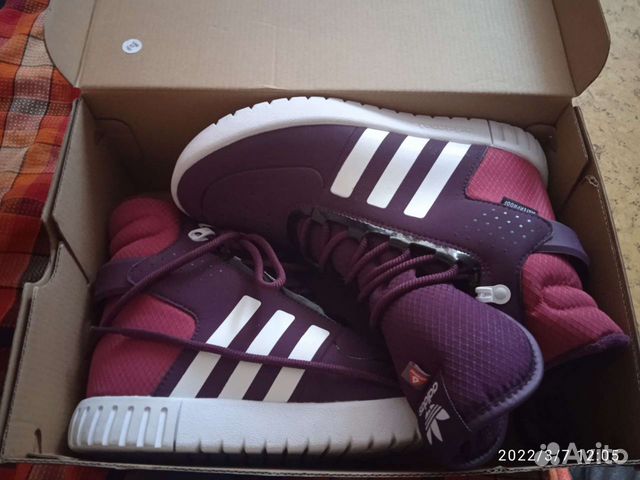 Кроссовки adidas оригинал новые