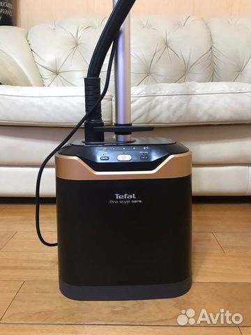 Продаю вертикальный отпариватель Tefal
