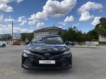 Toyota Camry, 2018, с пробегом, цена 2 100 000 руб.