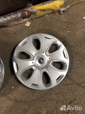 Колпак Ford Kuga Mondeo R17