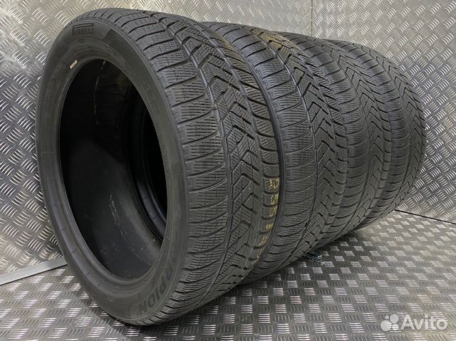 Pirelli Scorpion Winter 255/45 R20