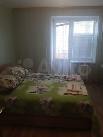 2-к. квартира, 59 м², 2/4 эт.