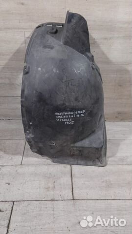 Подкрылок передний правый Opel Astra J С 2009 По