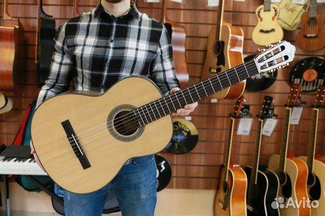 Классическая гитара 4/4 Hohner + Аксессуары
