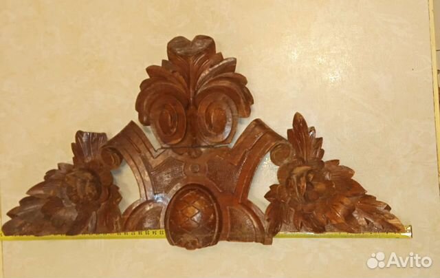 Антикварная корона для шкафа