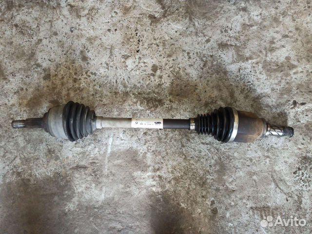 Привод левый Renault Logan 2 2018 г.в