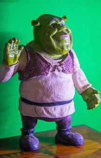 Садовые фигуры. Подарок