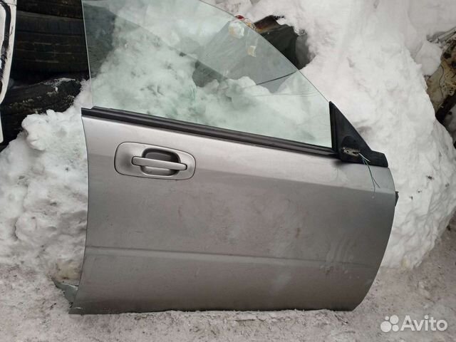 Субару импреза G11 дверь