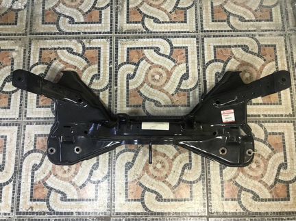 Балка подмоторная Mitsubishi Carisma 1999-2004