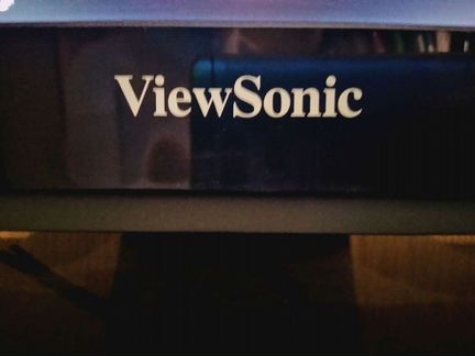 Монитор LED ViewSonic 27