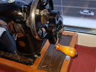 Швейная машина Подольск с ручным приводом объявление продам
