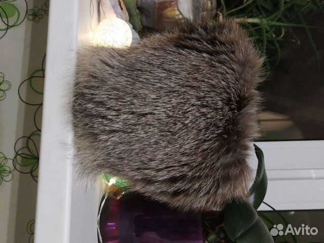 Шапка натуральная новая с ушками