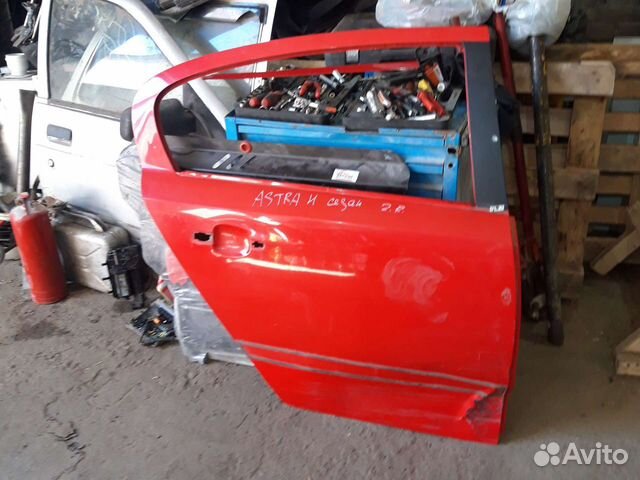 Дверь задняя правая Опель Астра Н седан