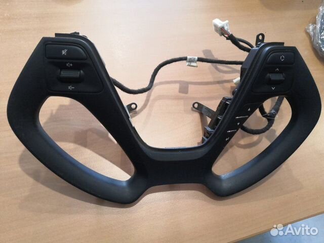 Кнопки руля Kia Ceed