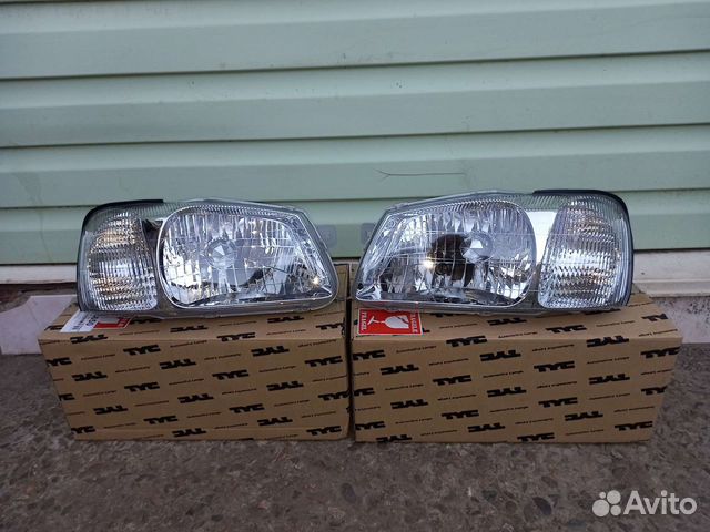 Фара передняя Hyundai Accent Tagaz
