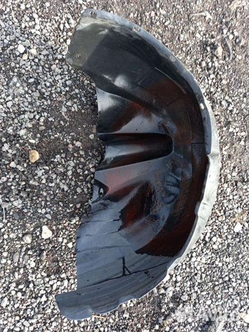 Подкрылок задний левый Renault Logan 1