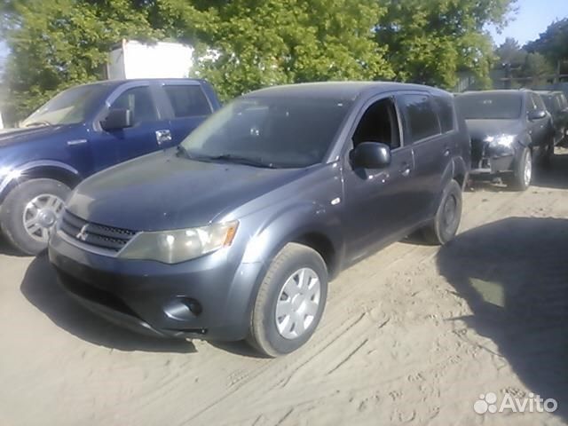 Разбор на запчасти Mitsubishi Outlander XL