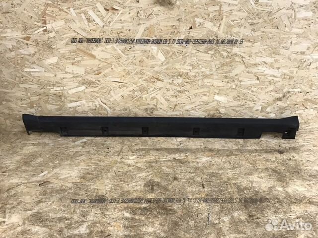 Накладка на порог наружная левая Honda C-RV