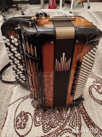 Итальянские баяны в наличии в Москве.Смотрите види