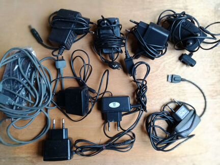 Зарядное устройство