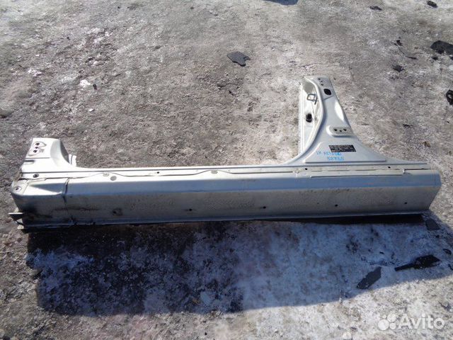 Порог левый Toyota Avensis AZT250 1AZ-FSE 2006/10